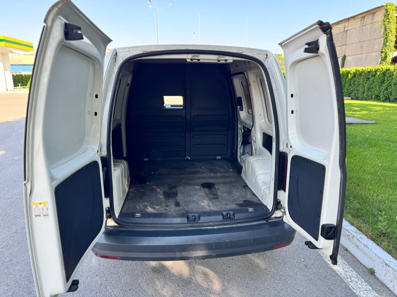 VW Caddy 2.0TDI ТОП!!!КЛИМАТИК!!!СТАРТ/СТОП!!!ОТЛИЧЕН!!!, снимка 5 - Автомобили и джипове - 52284692