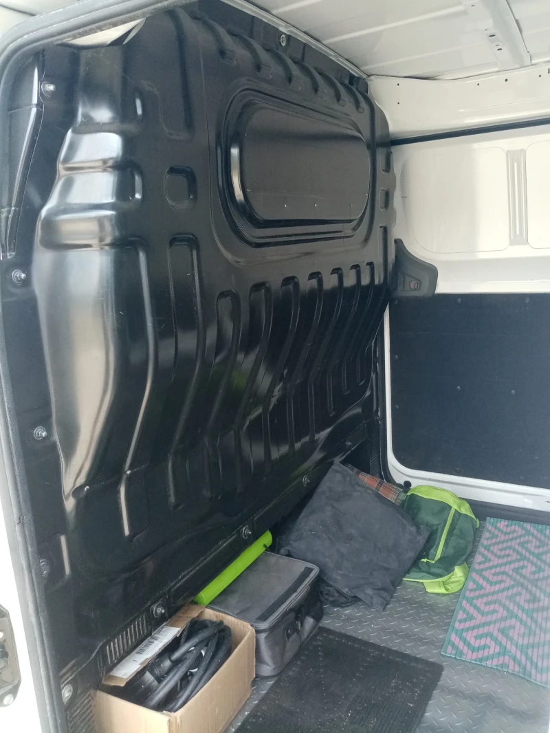 Nissan e-NV200 41 кWh, снимка 9 - Автомобили и джипове - 52371609