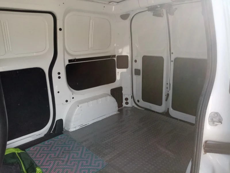 Nissan e-NV200 41 кWh, снимка 7 - Автомобили и джипове - 52371609