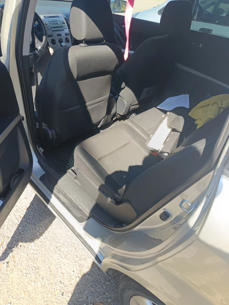 Toyota Corolla verso, снимка 6 - Автомобили и джипове - 52518589