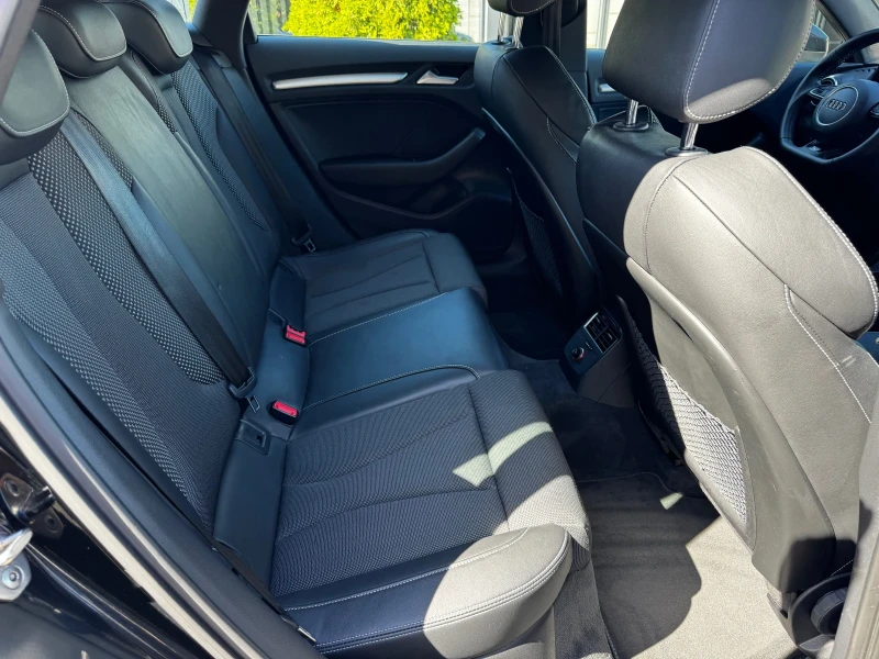 Audi A3 2.0TDI Sportback S-Line LED Distronic Lane Camera, снимка 16 - Автомобили и джипове - 51767615