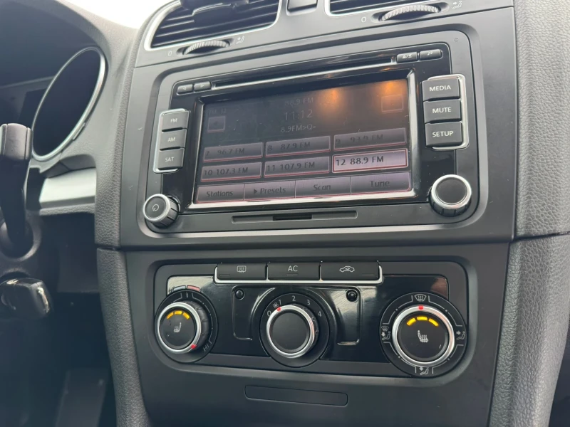 VW Golf 2.0 tdi DSG 140 cv, снимка 9 - Автомобили и джипове - 52790906