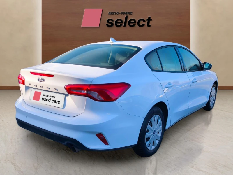 Ford Focus 1.0 EcoBoost, снимка 4 - Автомобили и джипове - 53091137