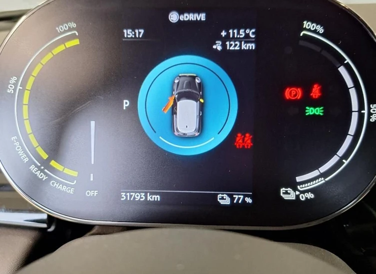 Mini Cooper SE, снимка 9 - Автомобили и джипове - 54146531