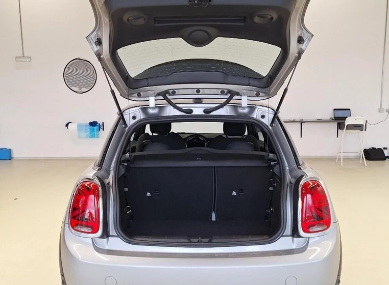 Mini Cooper SE, снимка 4 - Автомобили и джипове - 54146531