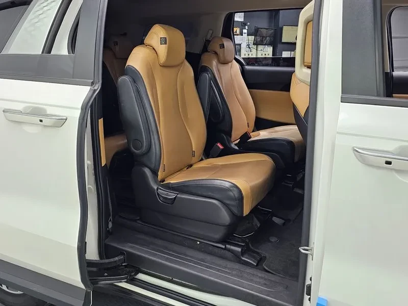 Kia Carnival 9-SEATER PRESTIGE, снимка 12 - Автомобили и джипове - 55172051