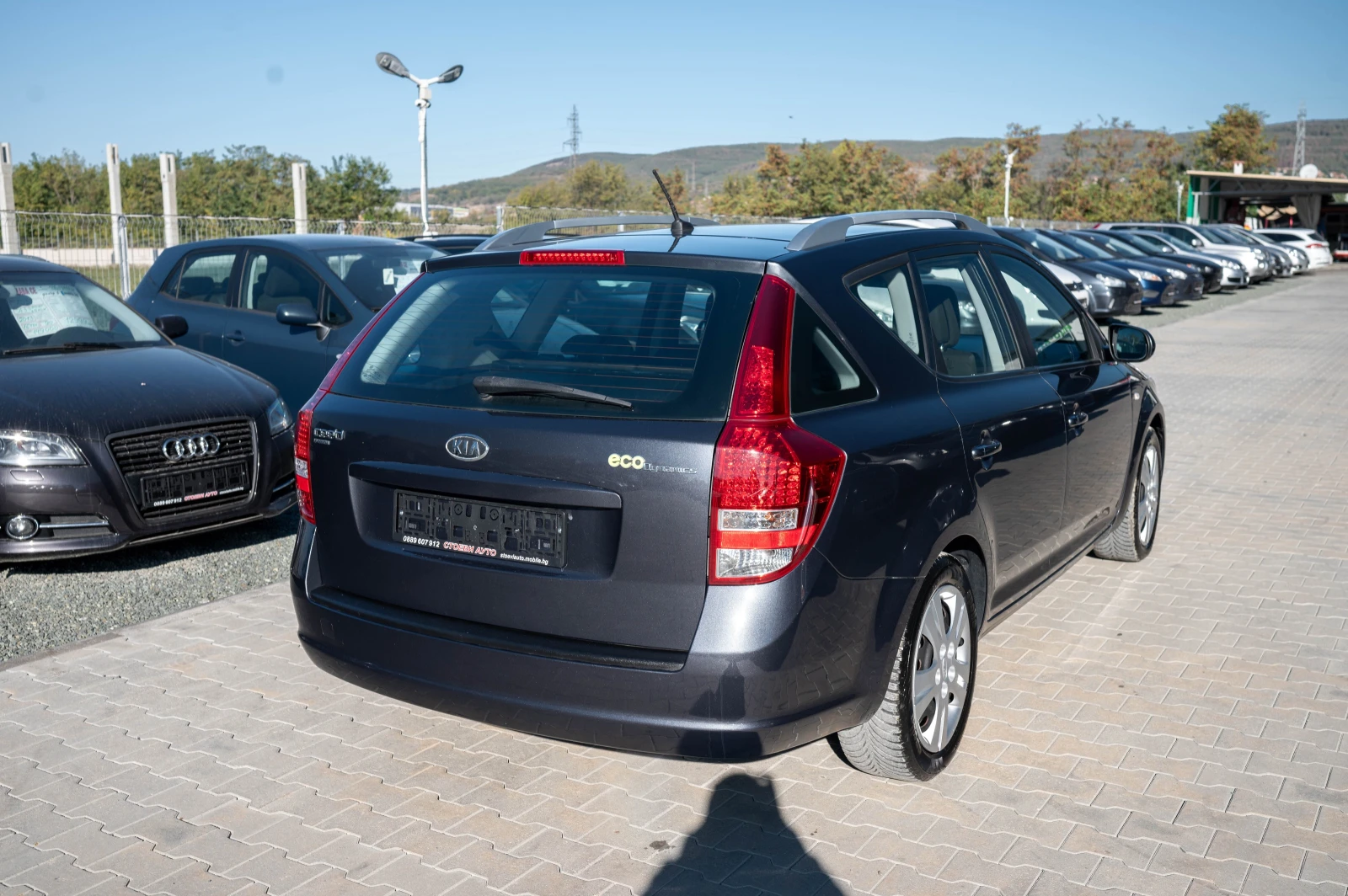 Kia Ceed 1.4i* 90кс* ISG - изображение 7