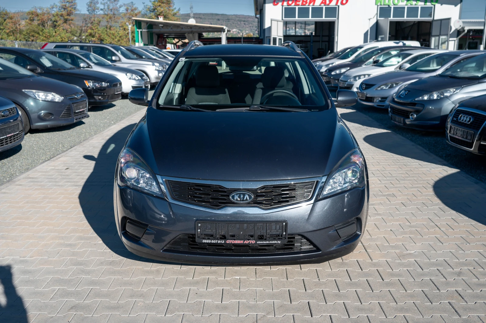 Kia Ceed 1.4i* 90кс* ISG - изображение 4