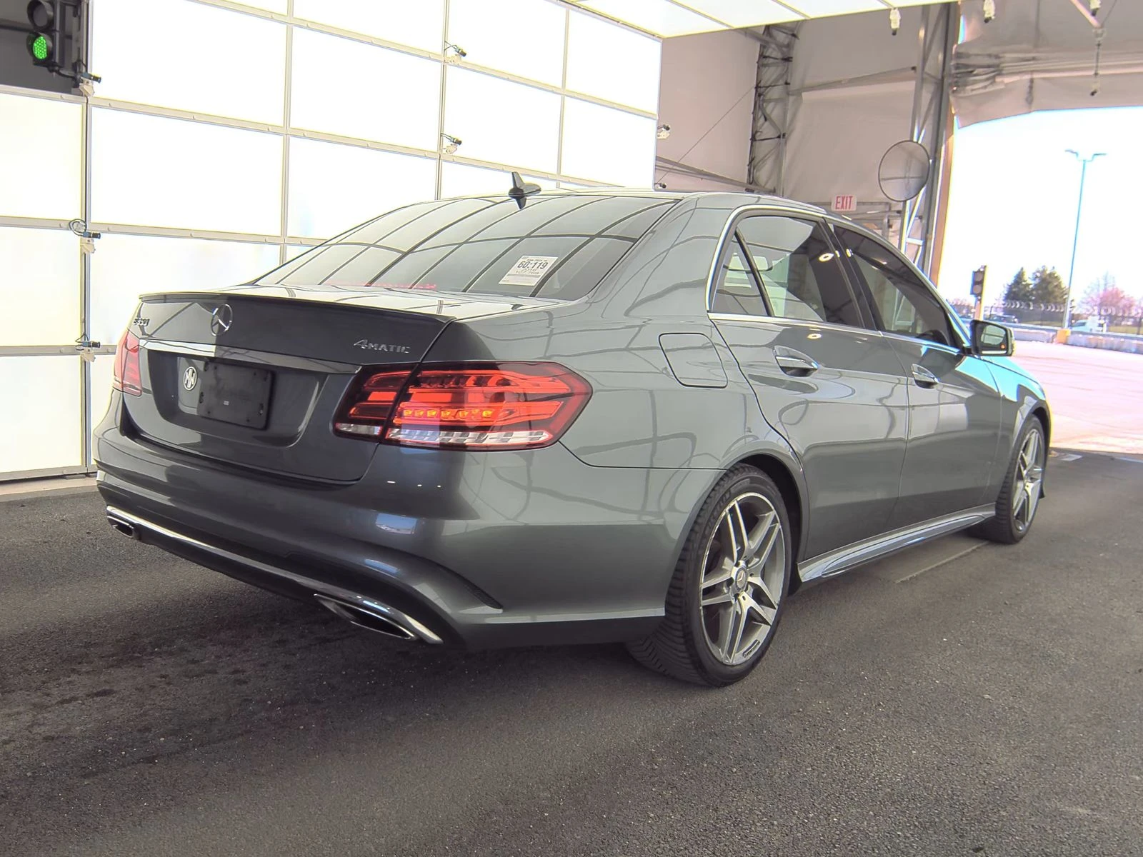Mercedes-Benz E 350 4MATIC* AMG PACK* HARMAN* PODGREV* KEYLESS GO*  - изображение 8