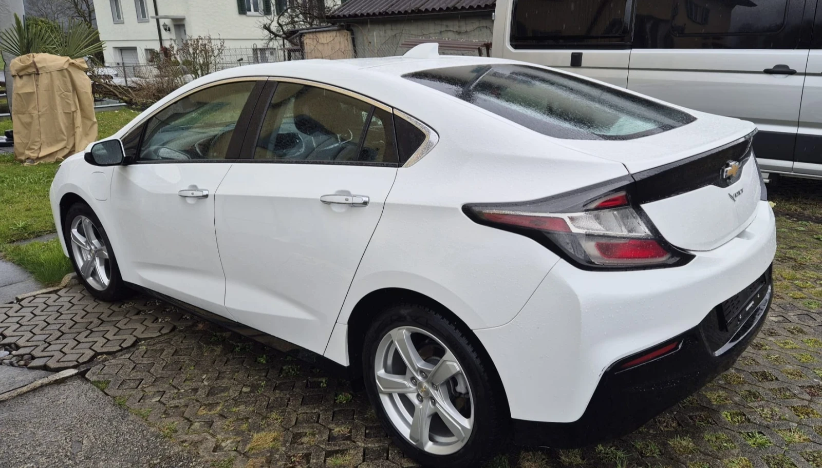 Chevrolet Volt Швейцария - изображение 2
