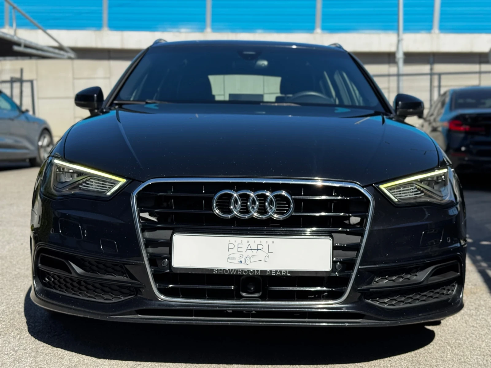 Audi A3 2.0TDI Sportback S-Line LED Distronic Lane Camera - изображение 2