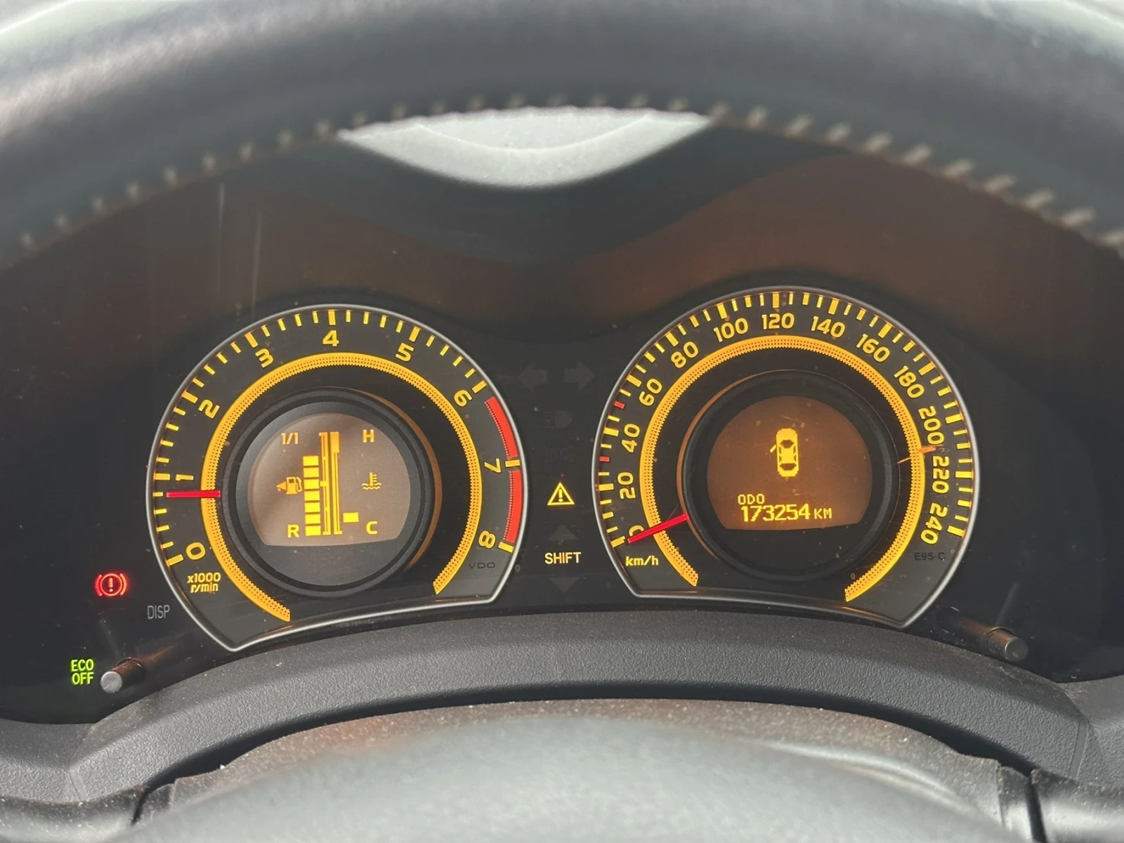 Toyota Auris  - изображение 8