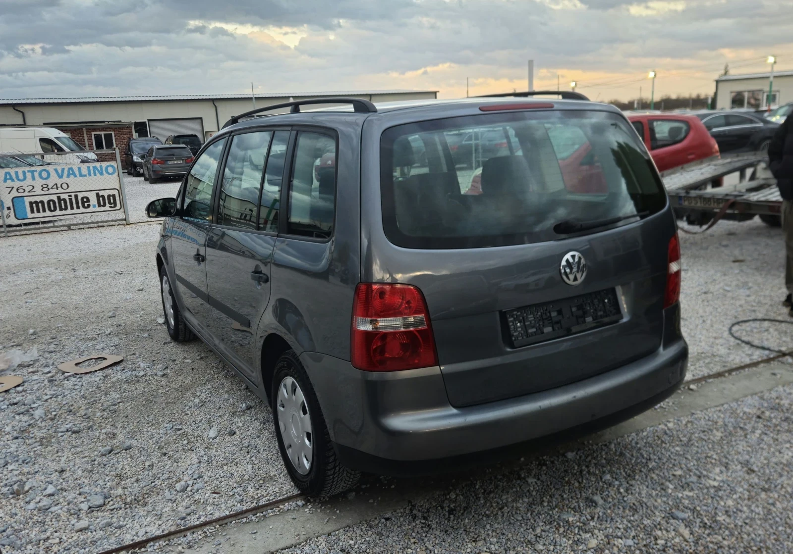 VW Touran 1.9TDI.101.кс.6 скорости.Отлична - изображение 7