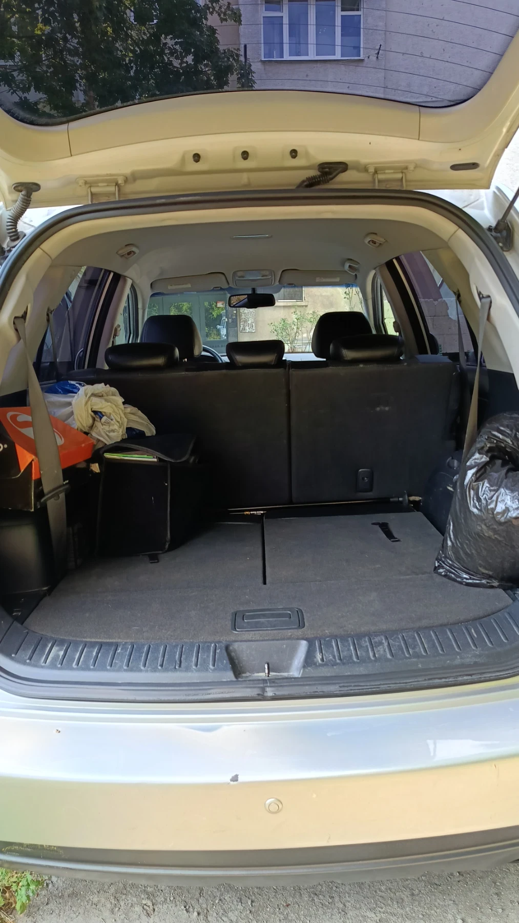 Kia Carens 2.0 TDCI 140HP, снимка 15 - Автомобили и джипове - 53748313