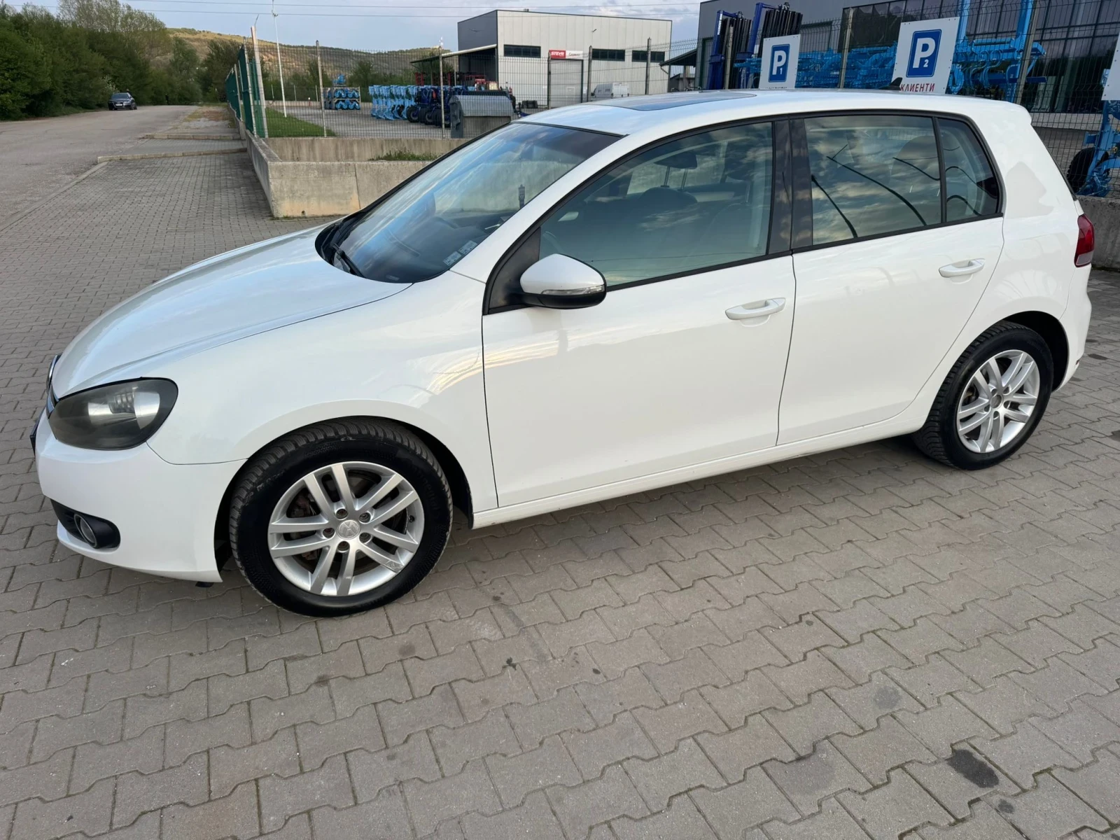 VW Golf 2.0 tdi DSG 140 cv | Mobile.bg � ����������� 12