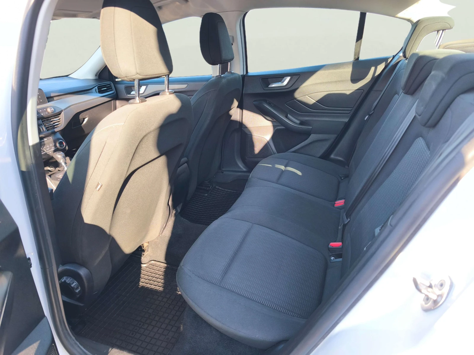 Ford Focus 1.0 EcoBoost - изображение 8