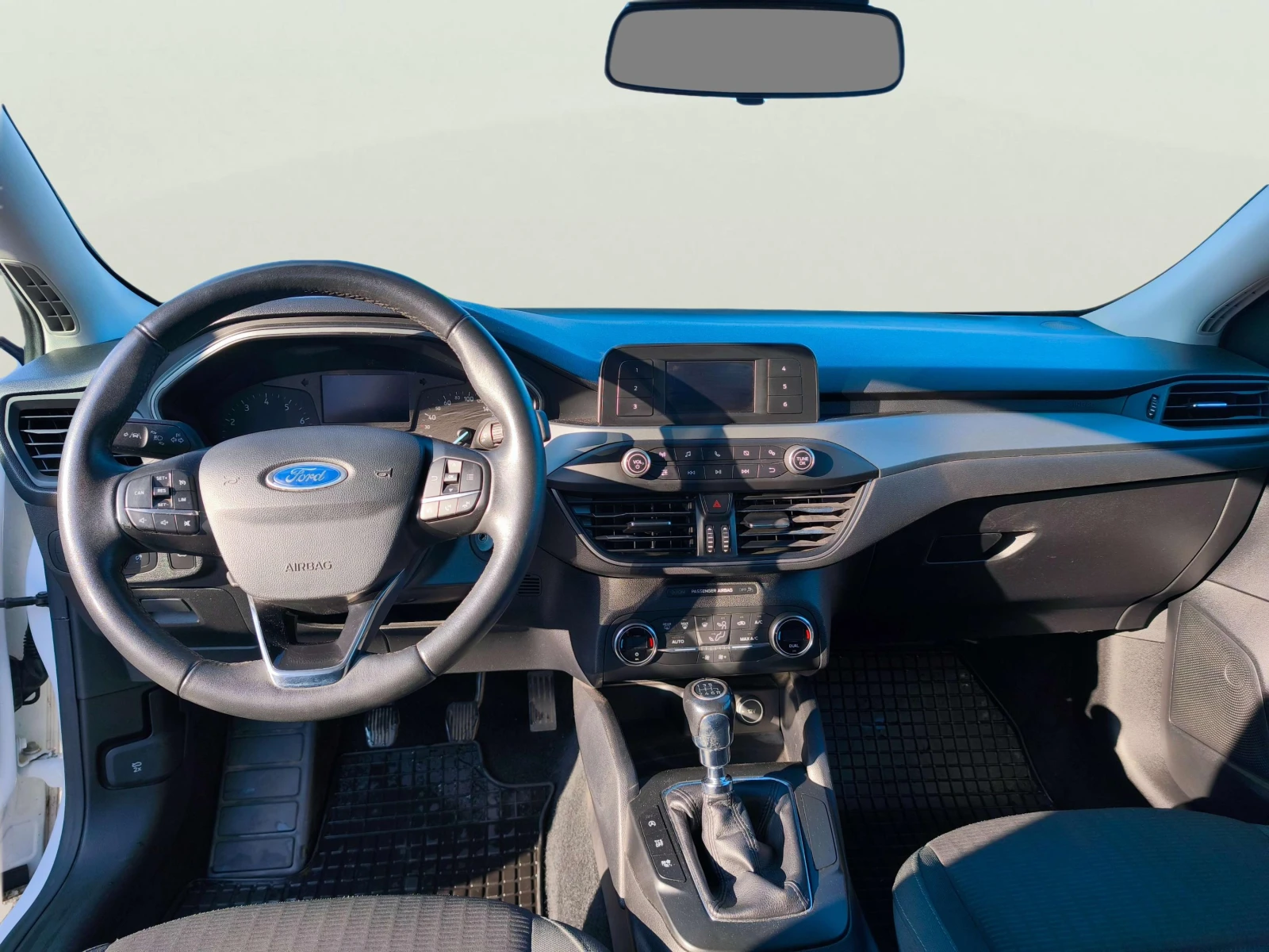 Ford Focus 1.0 EcoBoost - изображение 9