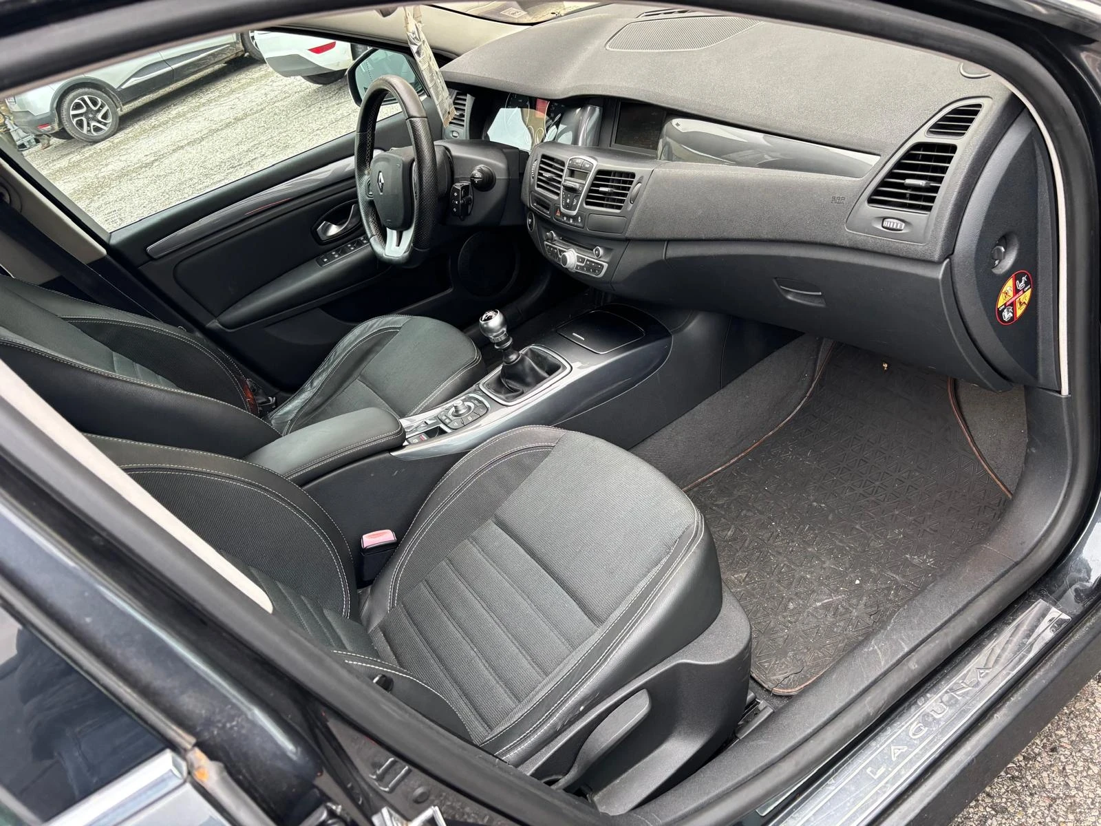 Renault Laguna 2.0dci, 150кс, 11г, Италия, КАТО НОВА  - изображение 6