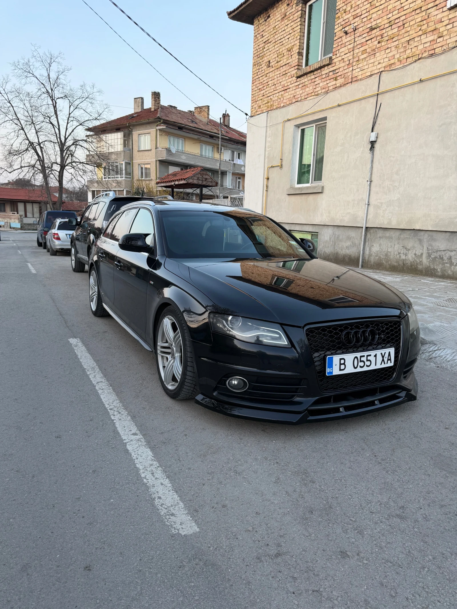 Audi A4 2.0TDI 3хSLine Full, снимка 3 - Автомобили и джипове - 53610378