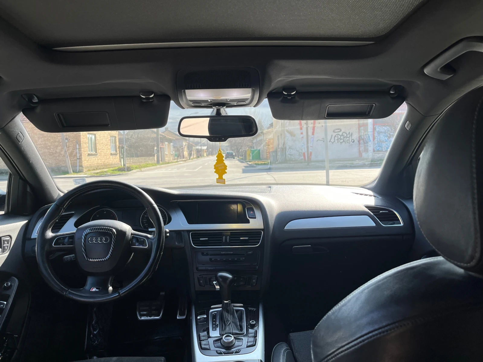 Audi A4 2.0TDI 3хSLine Full, снимка 10 - Автомобили и джипове - 53610378