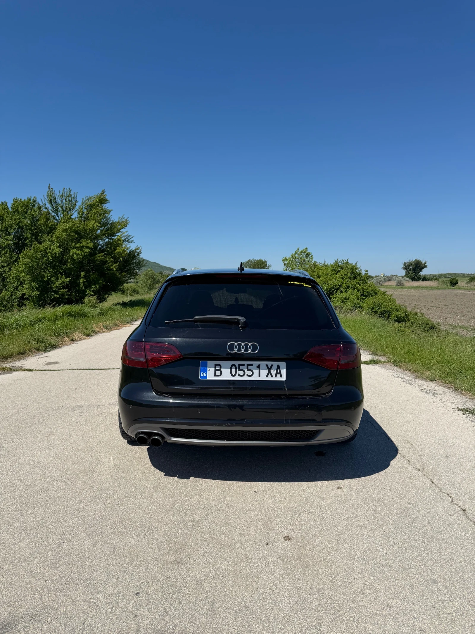 Audi A4 2.0TDI 3хSLine Full, снимка 4 - Автомобили и джипове - 53610378
