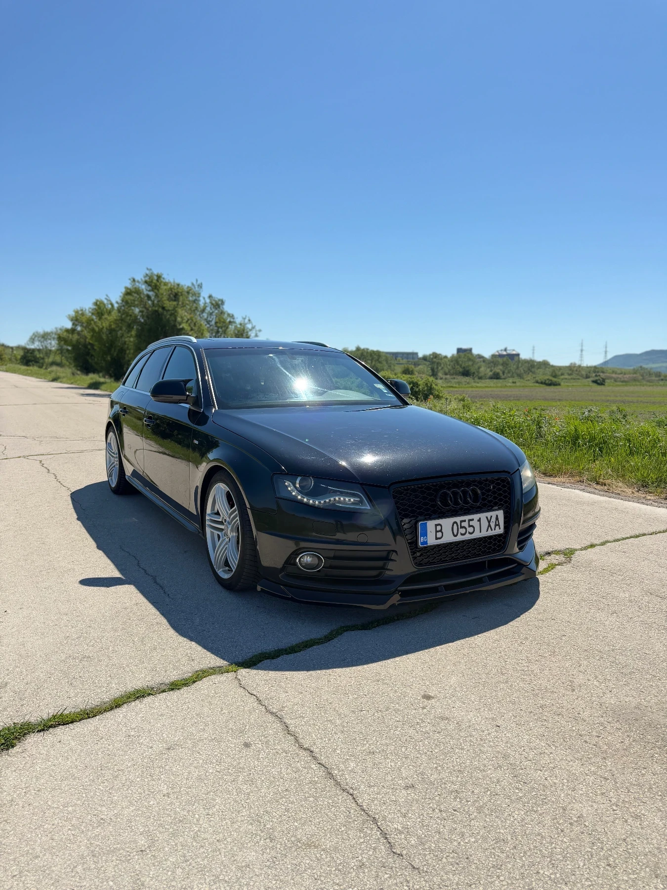 Audi A4 2.0TDI 3хSLine Full, снимка 2 - Автомобили и джипове - 53610378