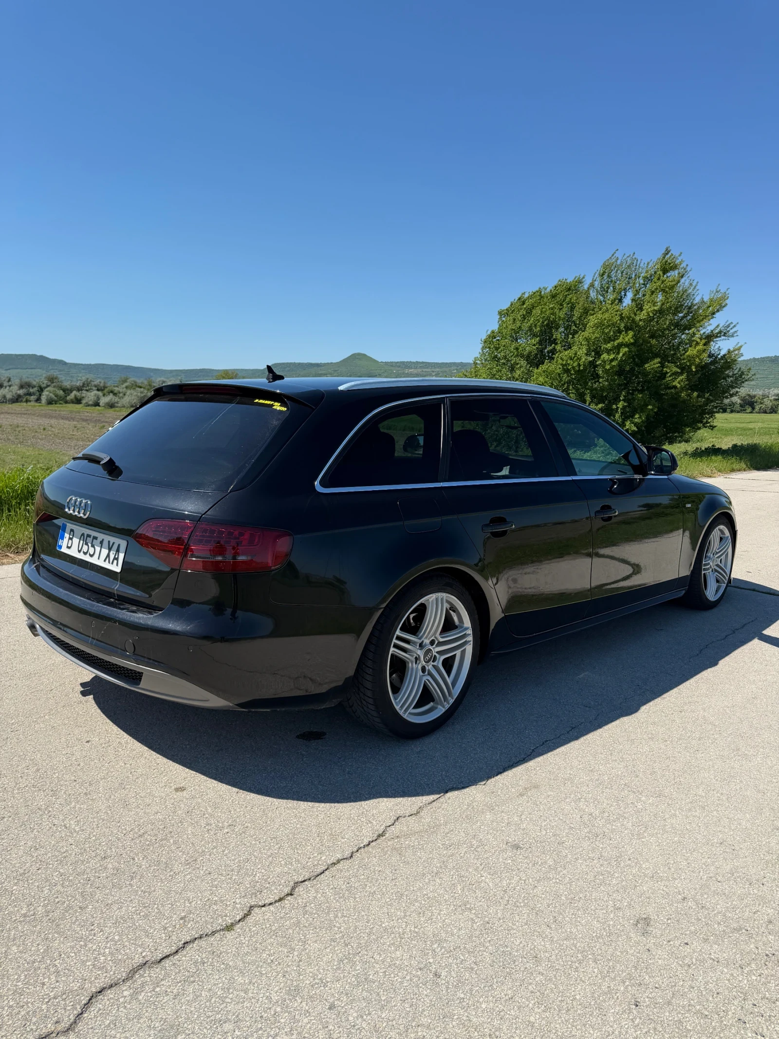 Audi A4 2.0TDI 3хSLine Full, снимка 5 - Автомобили и джипове - 53610378