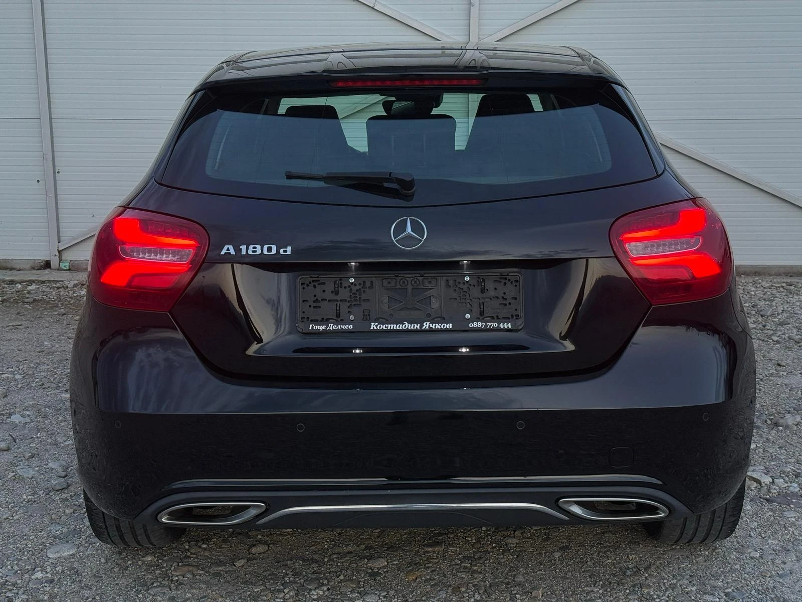 Mercedes-Benz A 180 1.5d Facelift/Navi/Carplay/Камера/Собствен лизинг , снимка 5 - Автомобили и джипове - 53718511