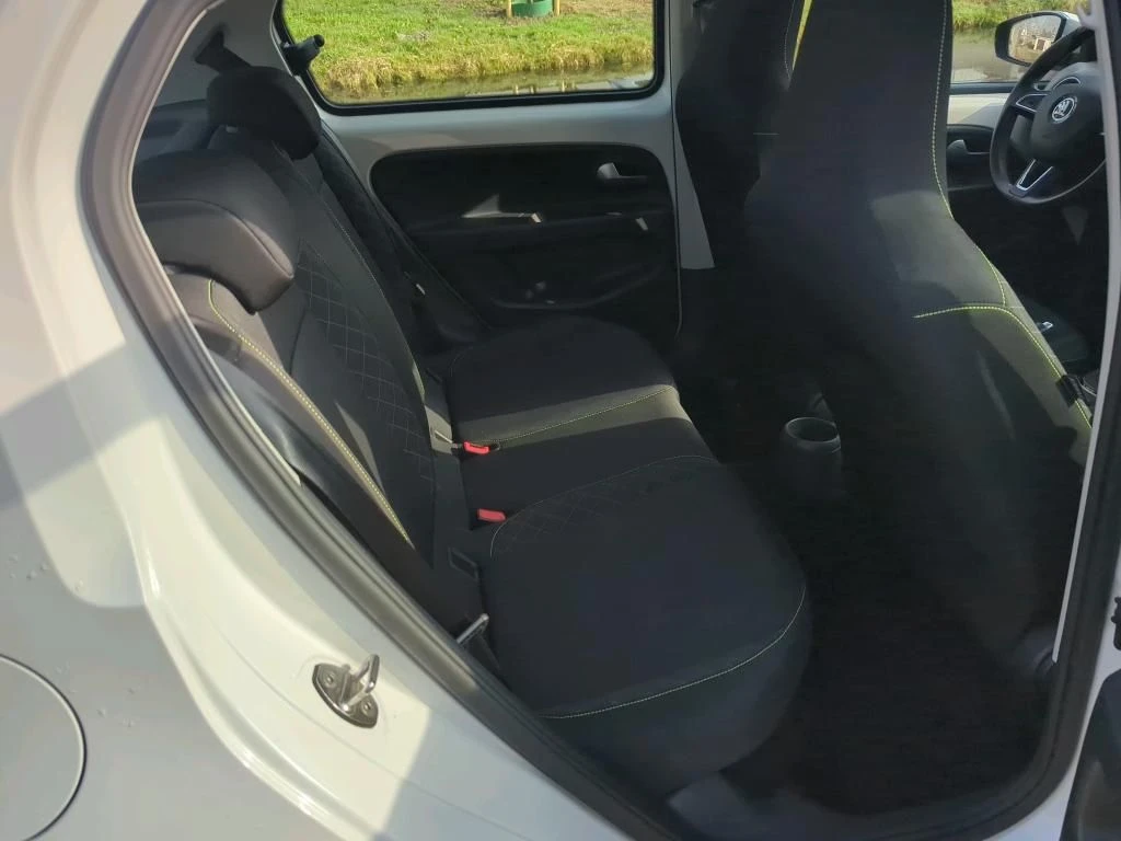 Skoda Citigo Style CCS 36.8 kWh, снимка 6 - Автомобили и джипове - 53924132