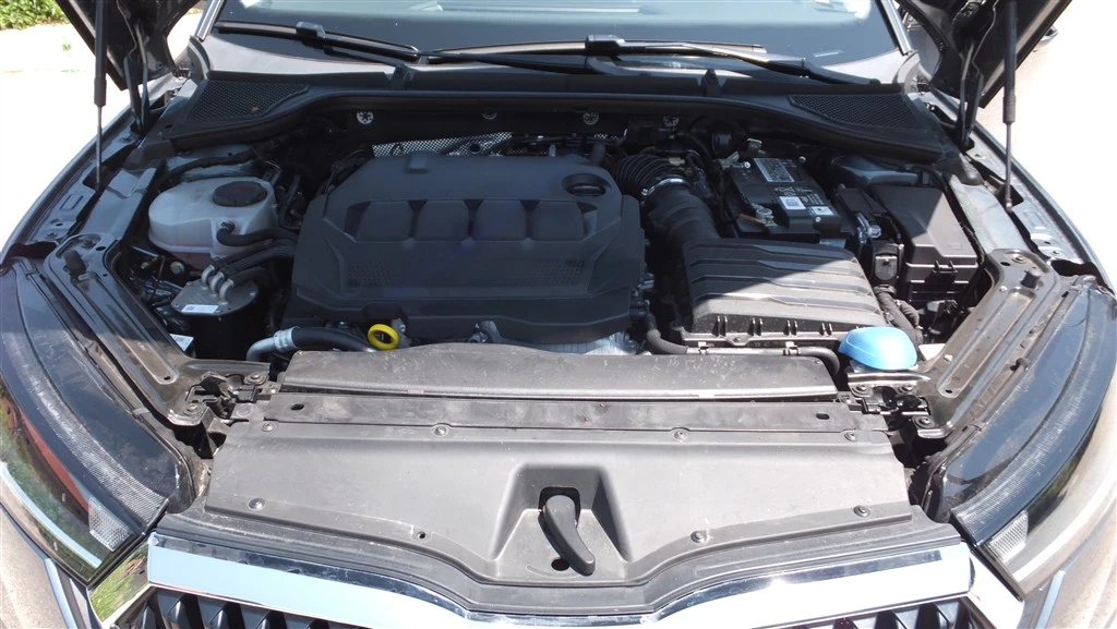 Skoda Octavia AMBITION/2.0TDI/150K.C./DIGITAL/, снимка 15 - Автомобили и джипове - 54114648