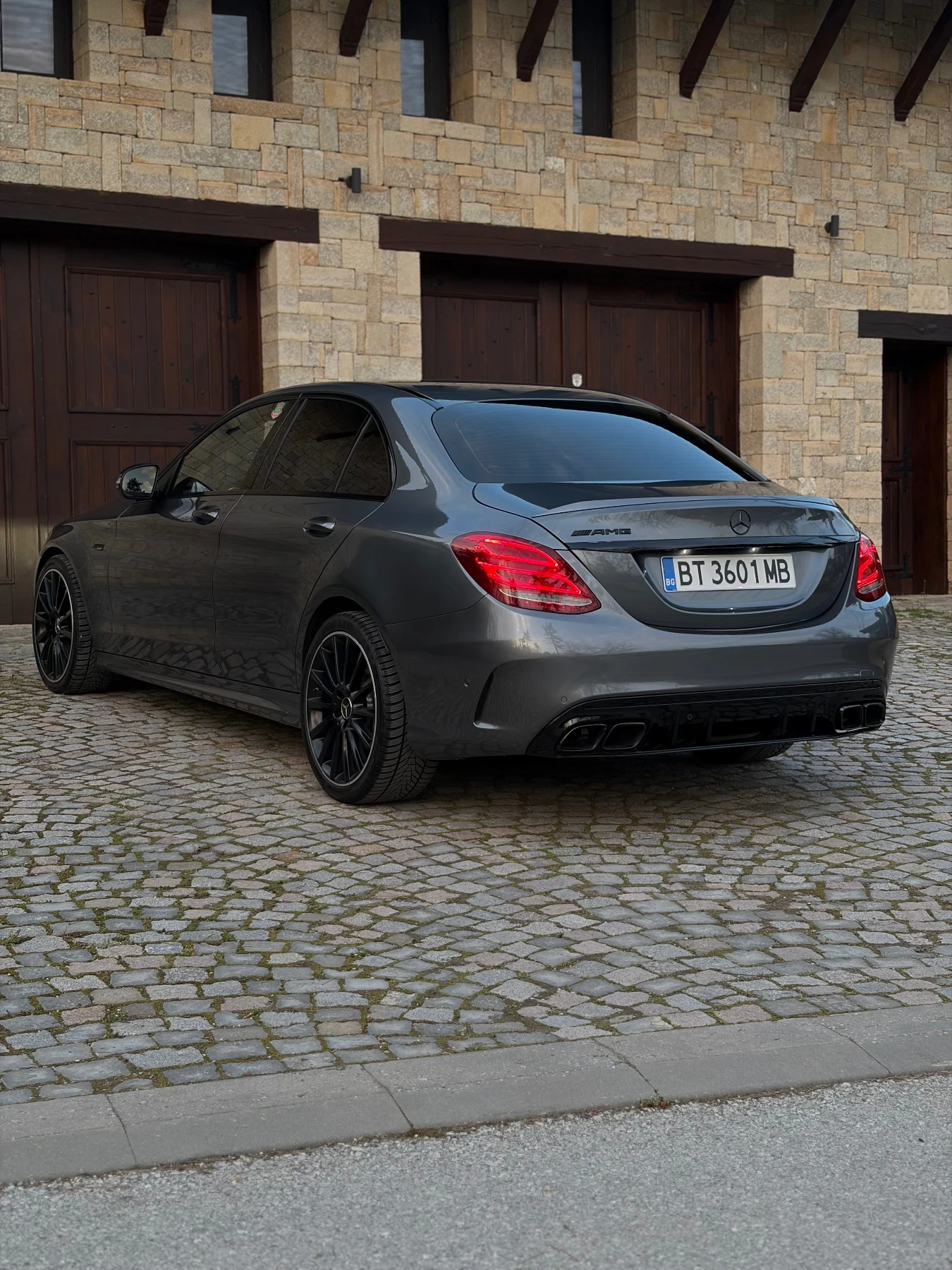 Mercedes-Benz C 43 AMG, снимка 2 - Автомобили и джипове - 54313471