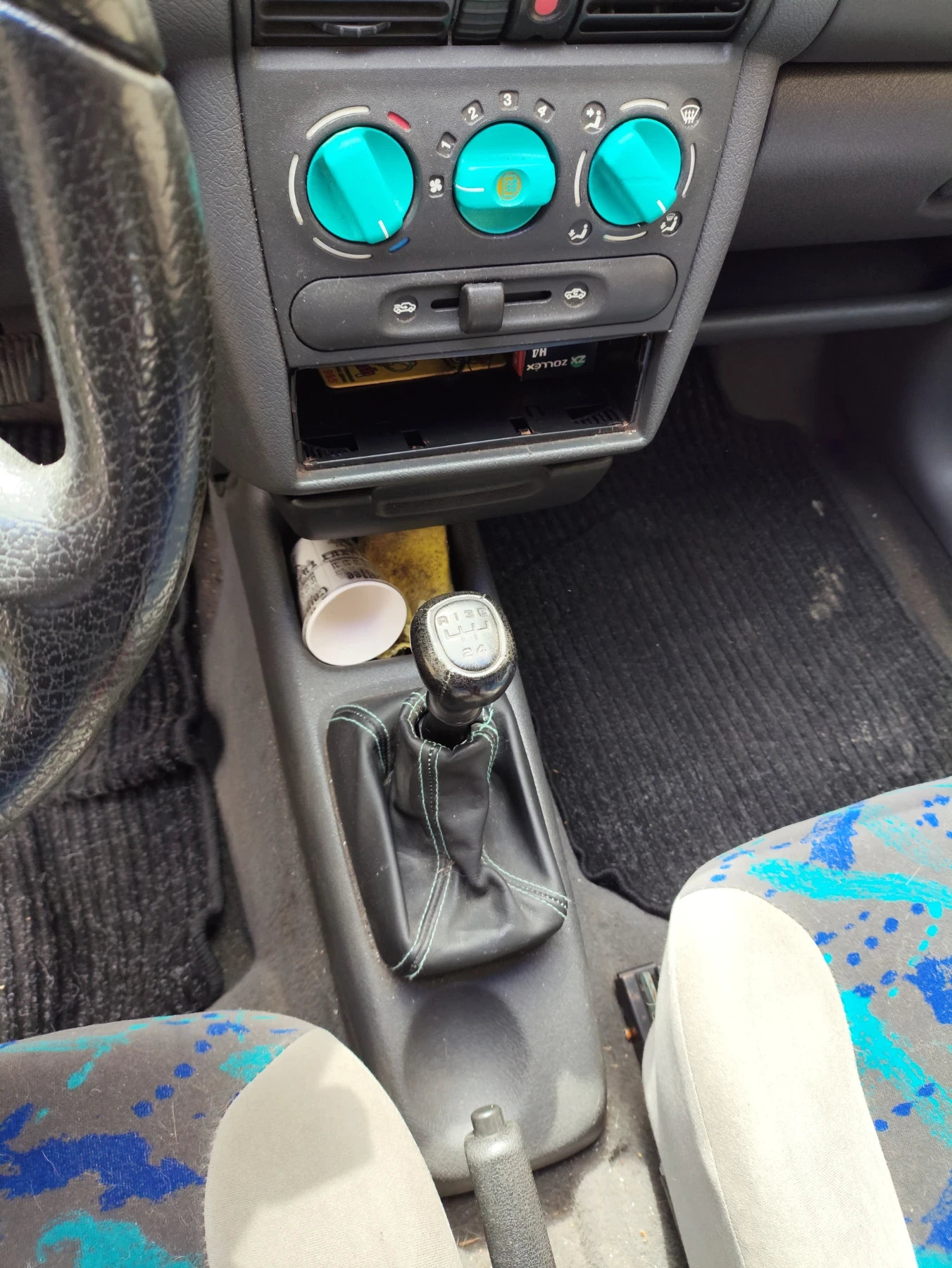 Opel Corsa, снимка 14 - Автомобили и джипове - 54319152