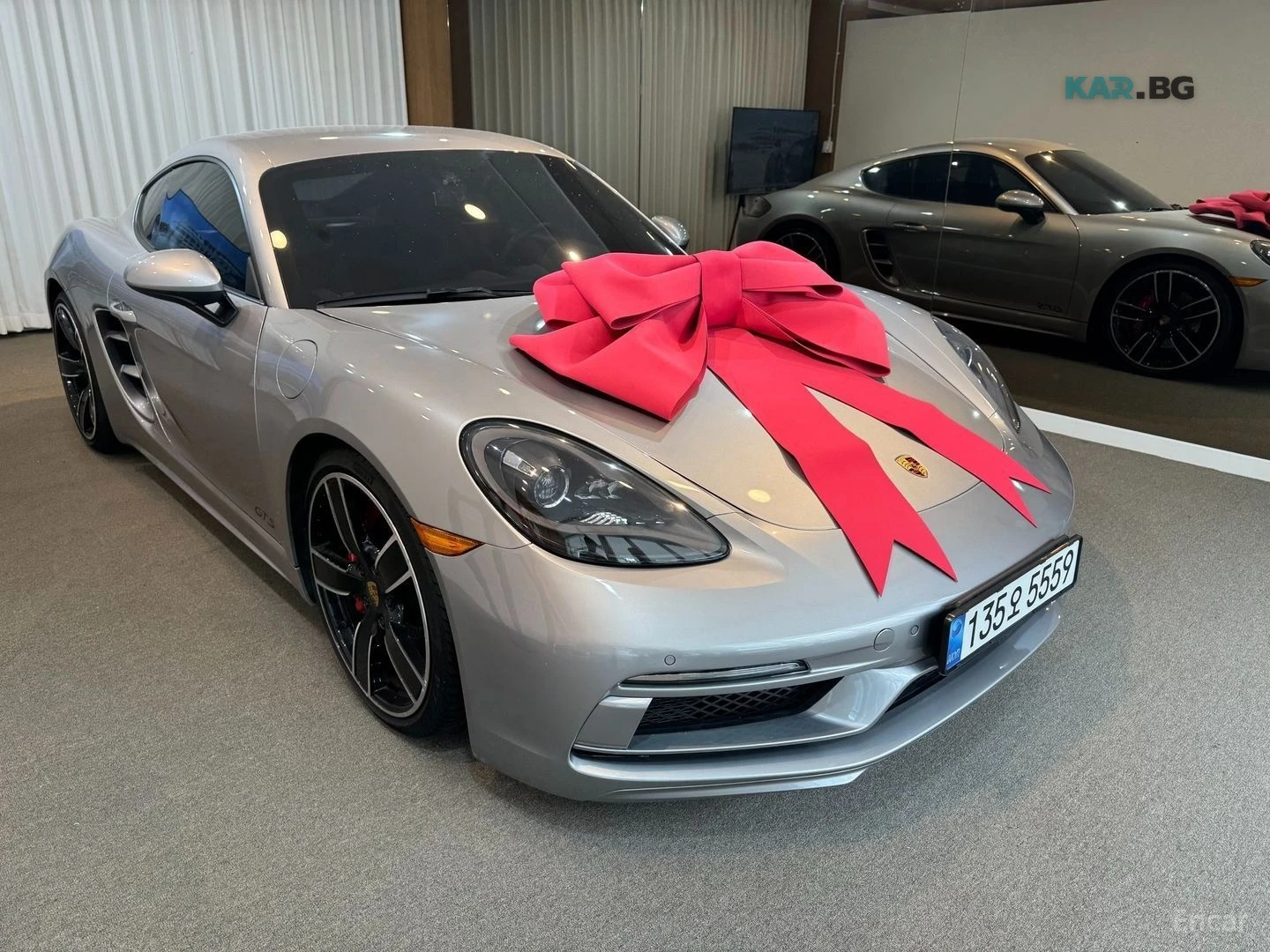 Porsche Cayman 2.5* GTS* PDK* ПОДГРЕВ* ОБДУХВАНЕ* , снимка 3 - Автомобили и джипове - 54930321