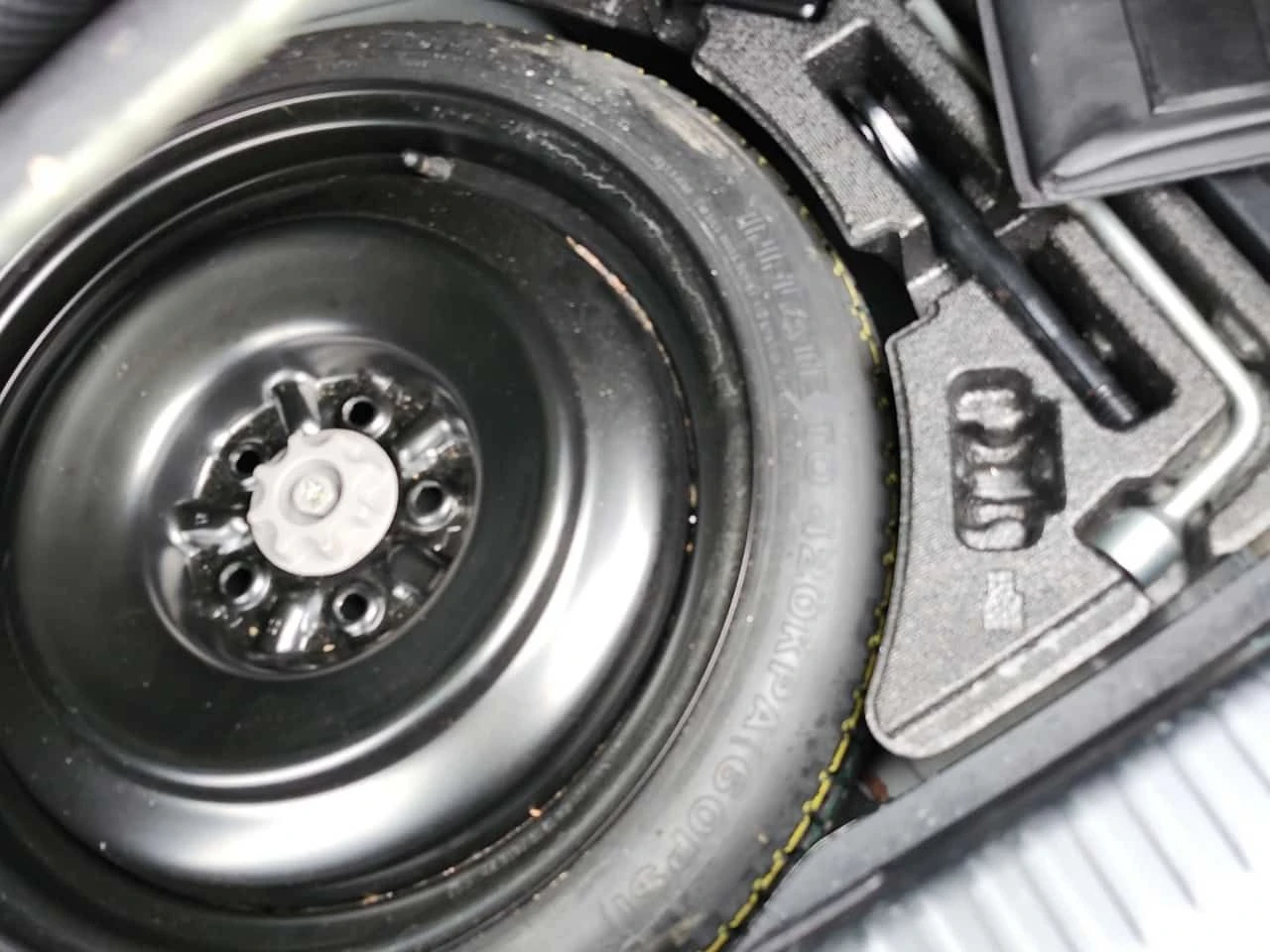 Lexus IS 300 SDN AWD/2 �����/�������/�����/CARFAX/����������� | Mobile.bg � ����������� 13