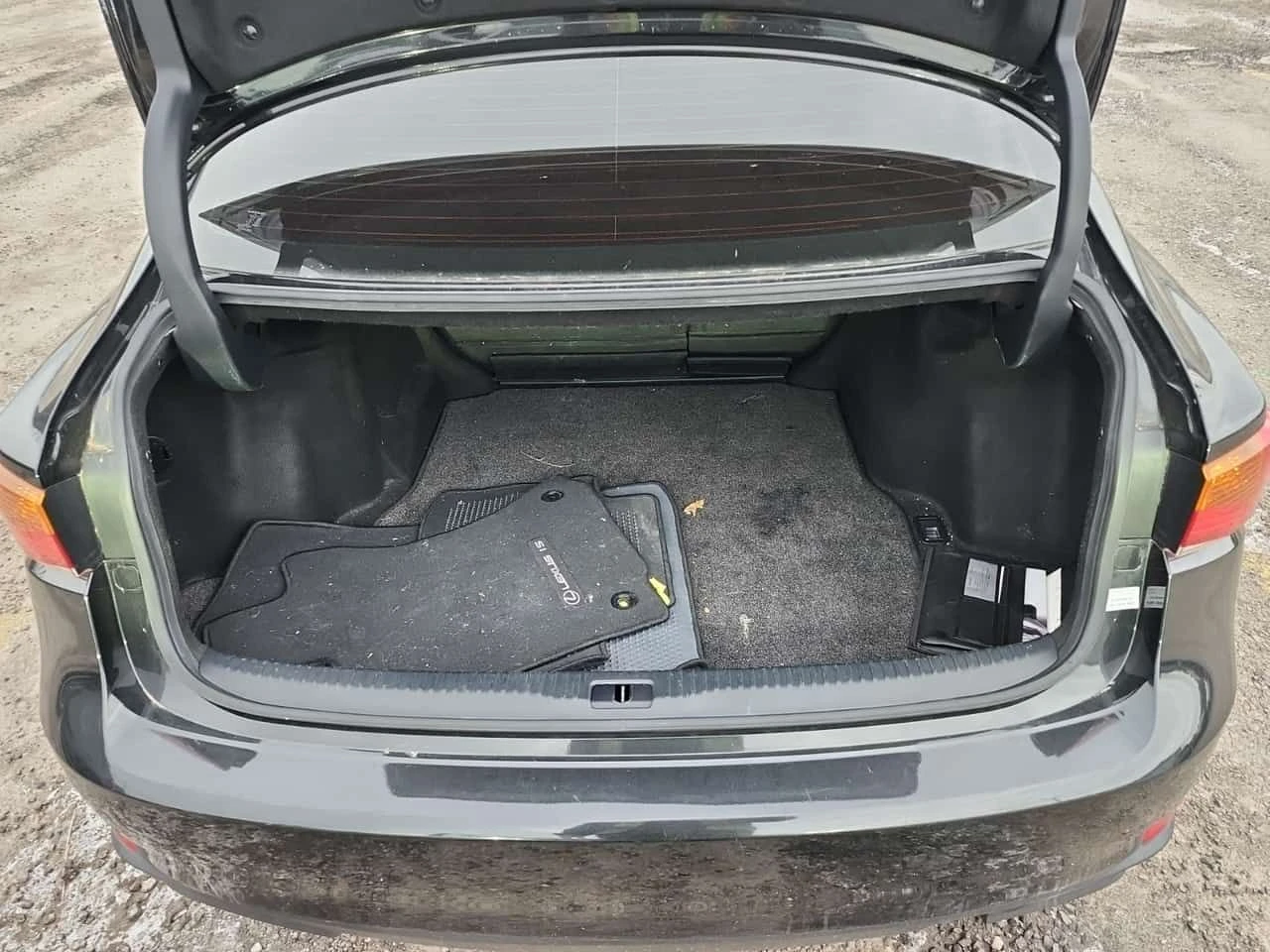 Lexus IS 300 SDN AWD/2 �����/�������/�����/CARFAX/����������� | Mobile.bg � ����������� 12