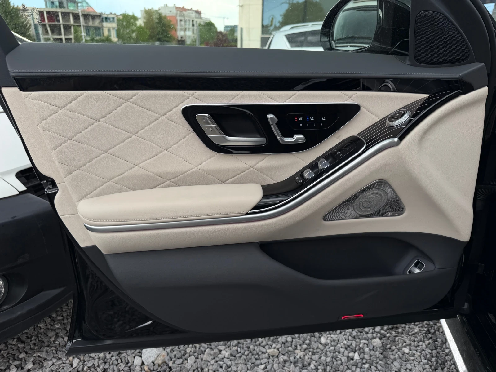 Mercedes-Benz S 580 4M Long AMG 360 First Class 3xTV, снимка 13 - Автомобили и джипове - 55193777