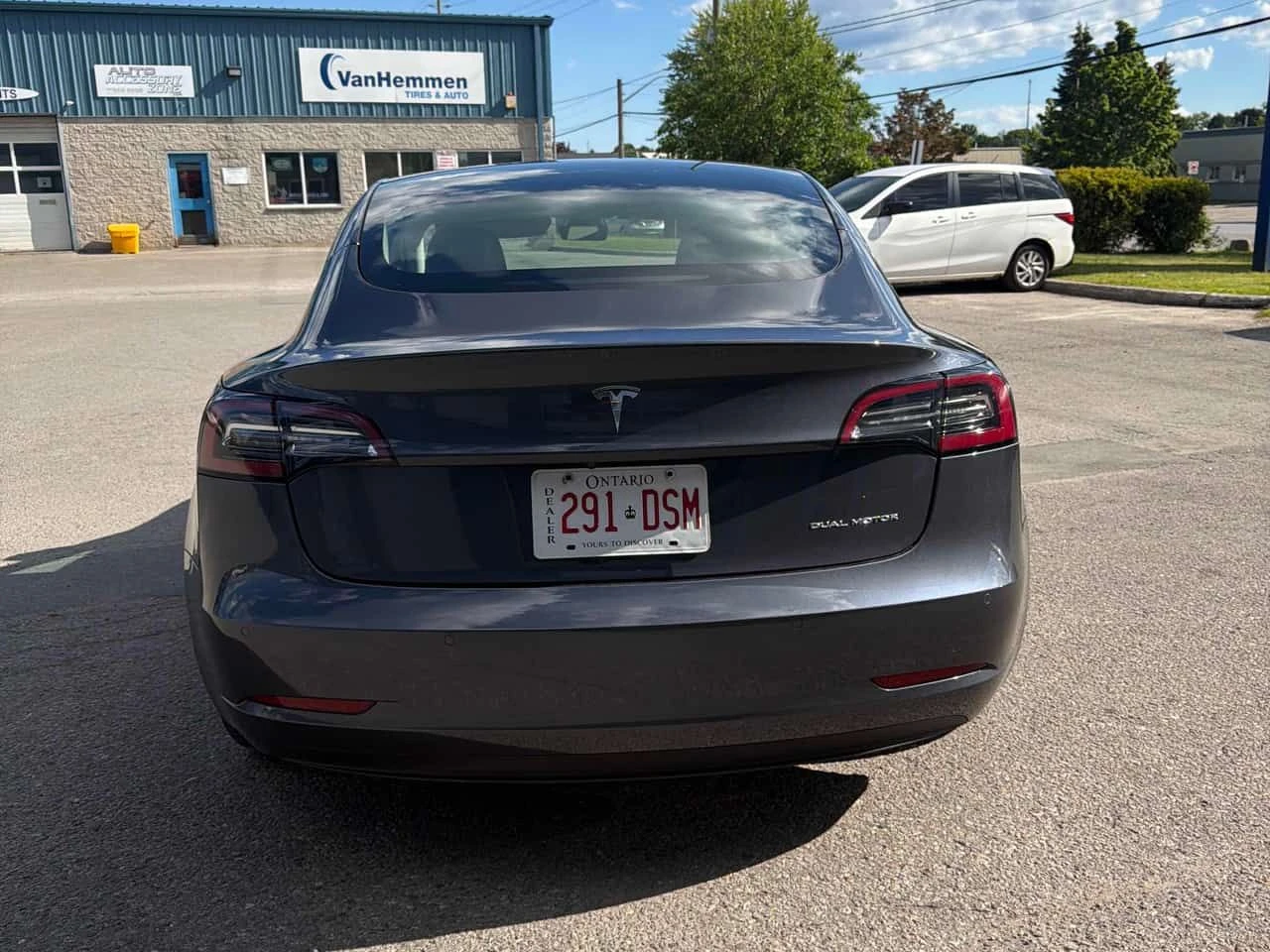 Tesla Model 3 * Long Range * CARFAX * ЦЕНА ДО БГ, снимка 5 - Автомобили и джипове - 55243524