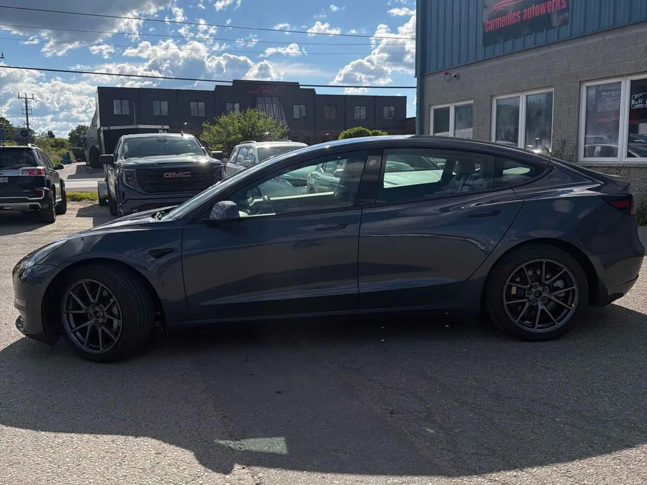 Tesla Model 3 * Long Range * CARFAX * ЦЕНА ДО БГ, снимка 2 - Автомобили и джипове - 55243524