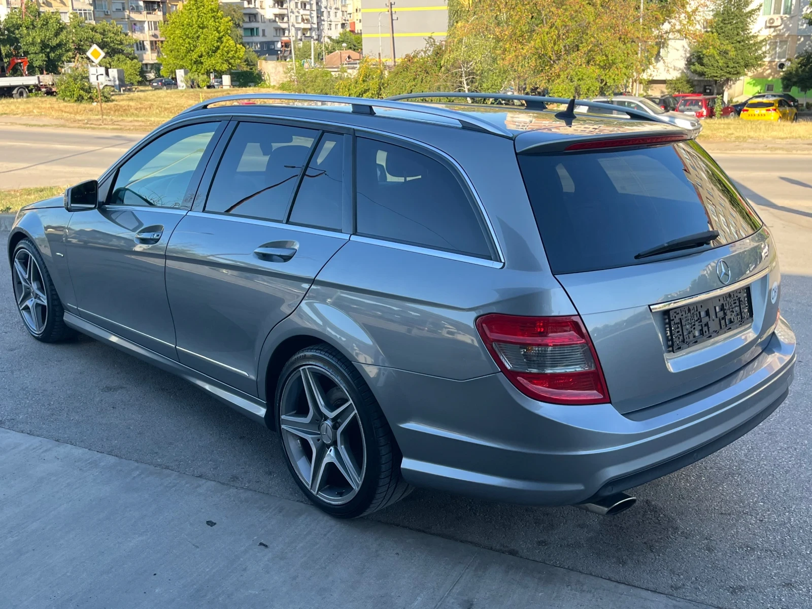 Mercedes-Benz C 220 CDI AMG SWISS, снимка 6 - Автомобили и джипове - 55382935