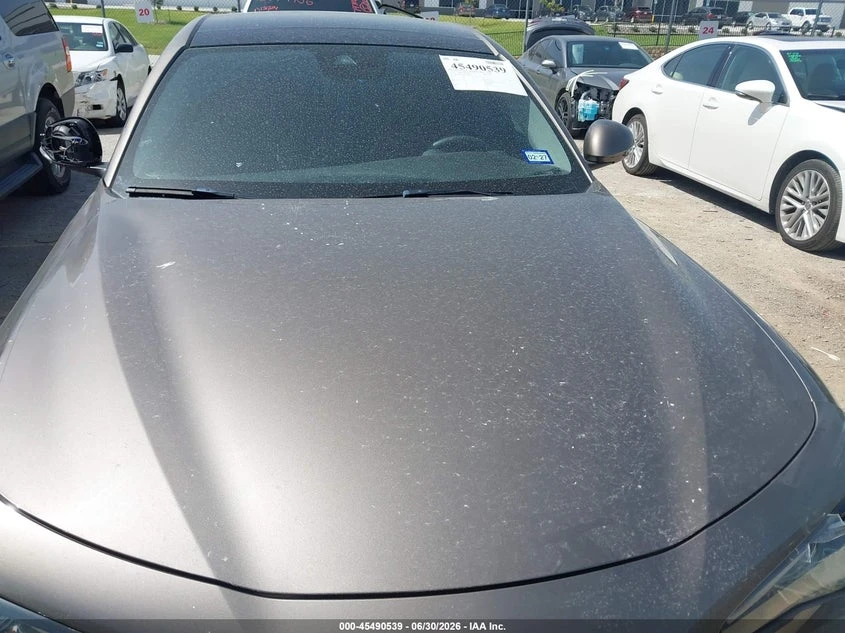 Alfa Romeo Giulia 2.0l Ti Sport Awd, снимка 6 - Автомобили и джипове - 55586794
