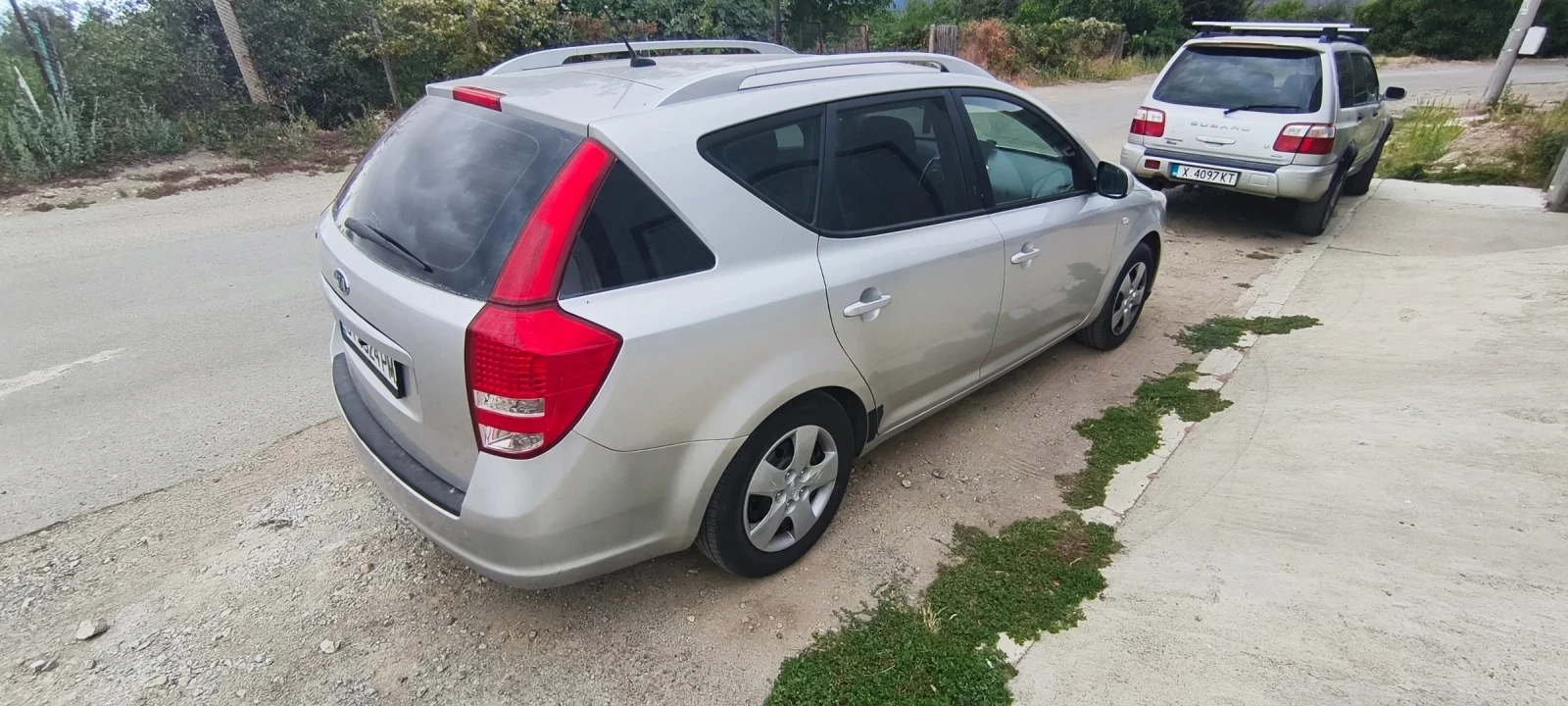 Kia Ceed, снимка 3 - Автомобили и джипове - 56228053