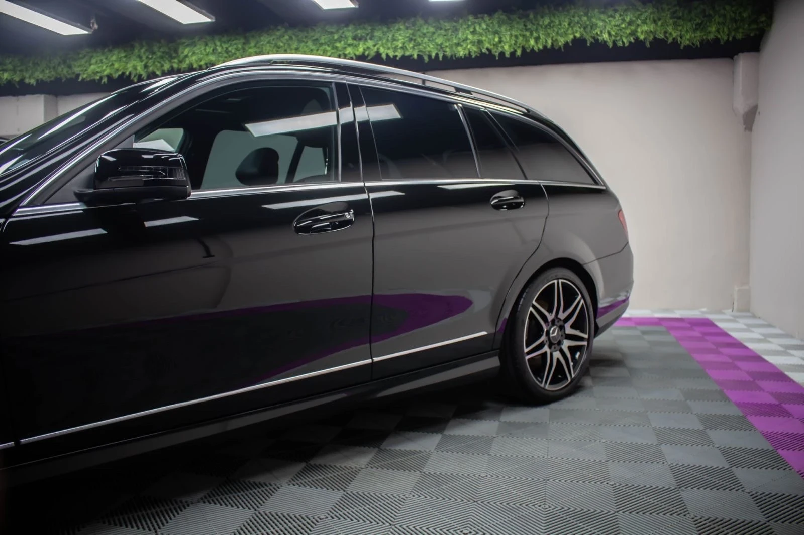 Mercedes-Benz C 250 4matic Amg Sport Plus, снимка 5 - Автомобили и джипове - 56243367