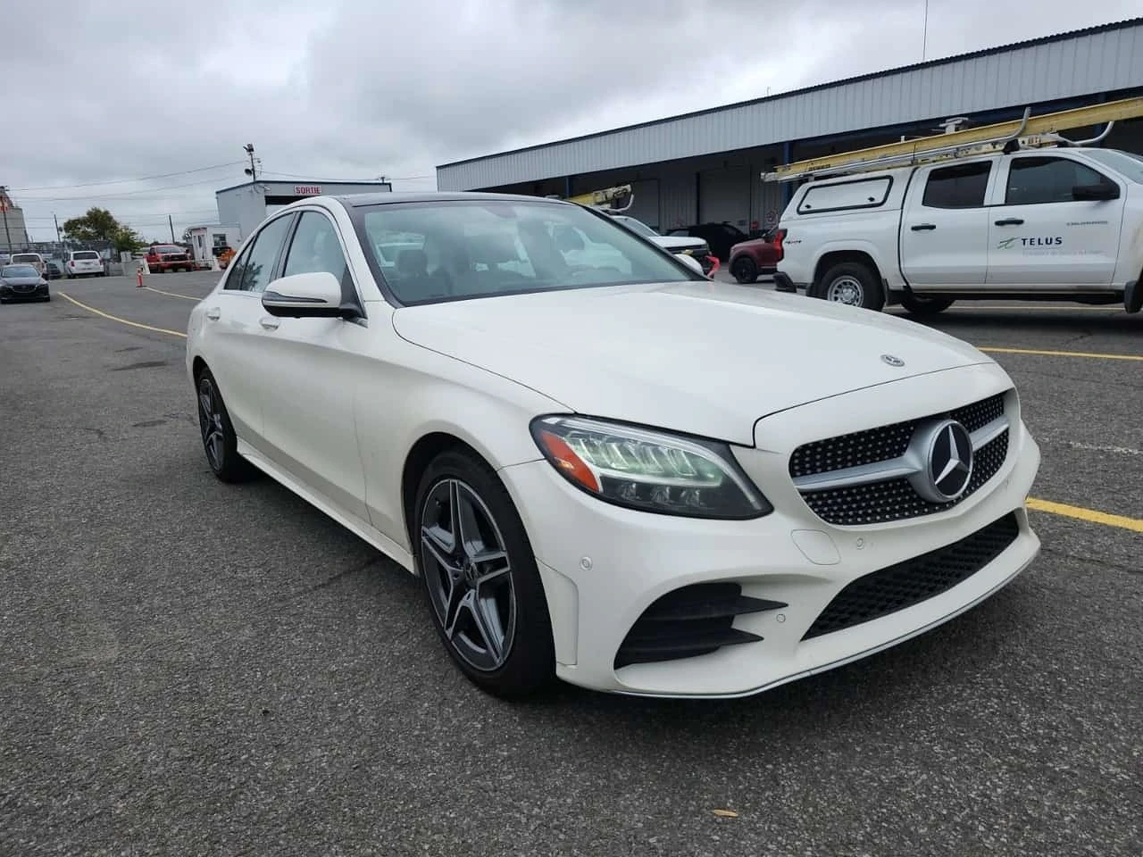 Mercedes-Benz C 300 / AMG ����� / BURMESTER / ���������� | Mobile.bg � ����������� 2