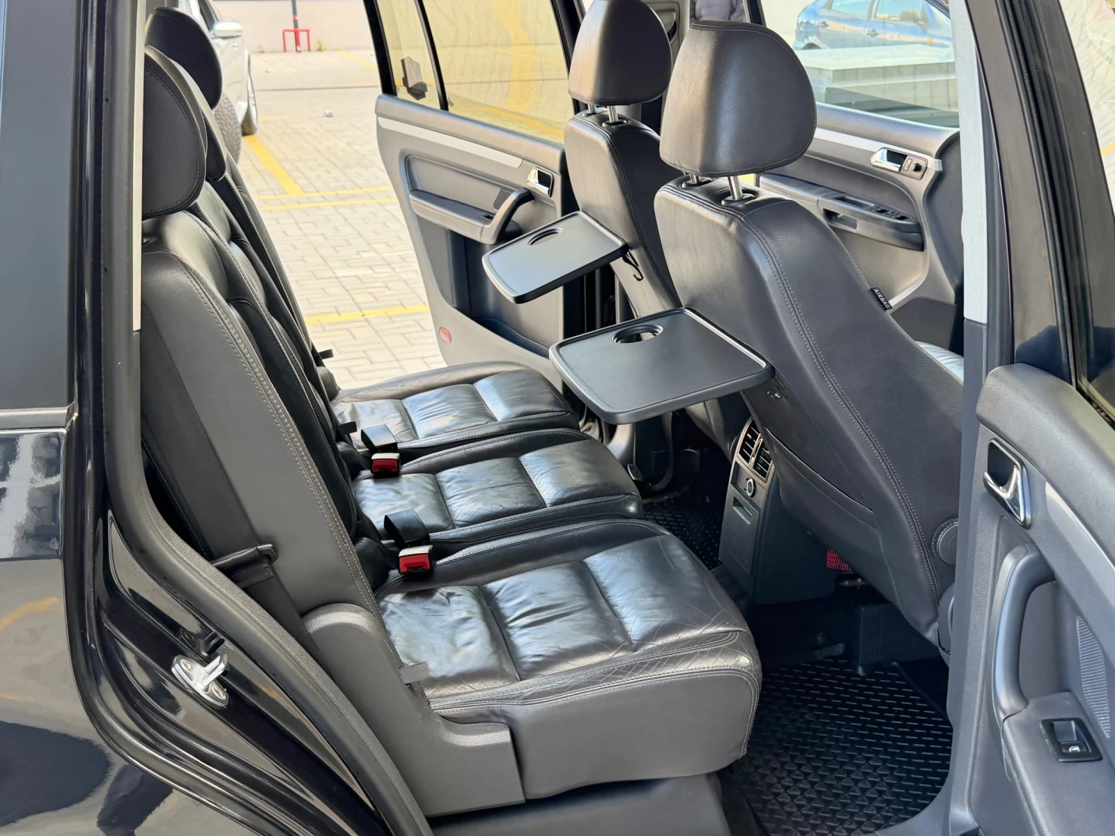 VW Touran 1.9 TDl ��������� 6+ 1 | Mobile.bg � ����������� 10