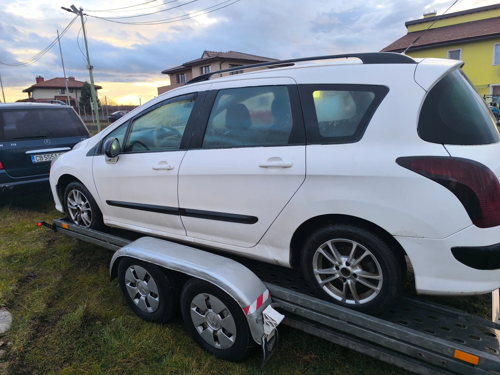 Peugeot 308 1.6hdi 109hp, снимка 4 - Автомобили и джипове - 56743952