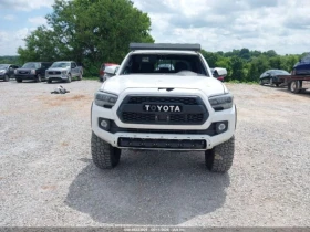 Toyota Tacoma TRD OFF-ROAD, снимка 11