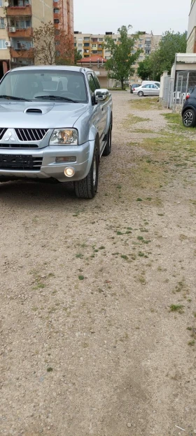 ����� �� �������� �� Mitsubishi L200 2.5 tdi �����