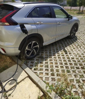 Mitsubishi Eclipse Cross undefined | Auto.bg — изображение 6