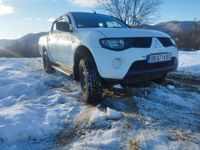 Mitsubishi L200, снимка 1 - Автомобили и джипове - 48952466