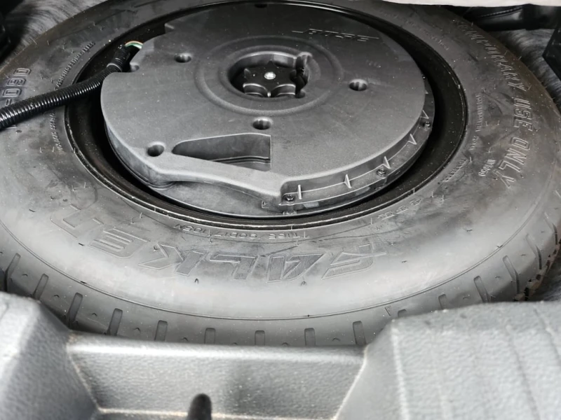 Nissan Rogue * PLATINUM * CARFAX * ЦЕНА ДО БГ, снимка 15 - Автомобили и джипове - 53445623